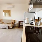 Casa Alexandra 아파트 카스텔사르도