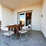 شقة Casa Alexandra كاستيلساردو